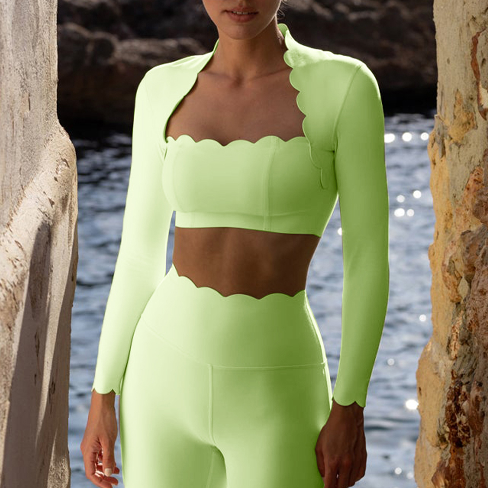 Top Princess - Cloud -
75% Nylon + 25%
Spandex